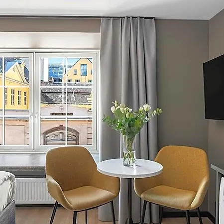 Numa Hallen Lejlighedshotel 4*