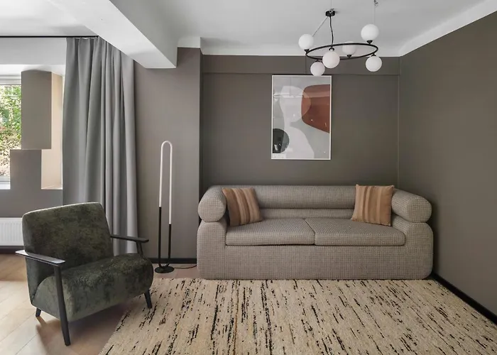 Numa Hallen 4*